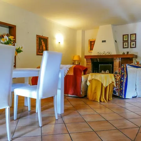 Casa Terenzi Feriehus Labro